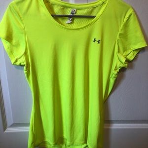[under armour] Medium Neon Semi Fitted Heat Gear